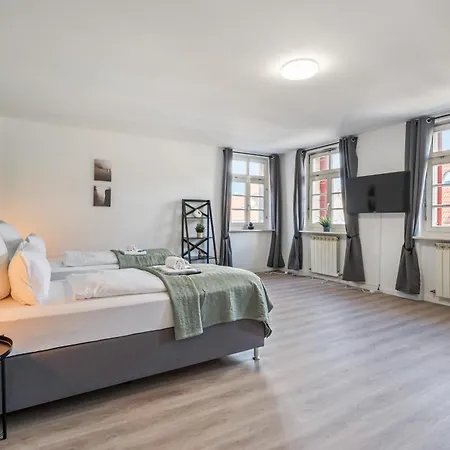 Apartment Sali Homes - Kulturdenkmal Mit Altstadtblick *